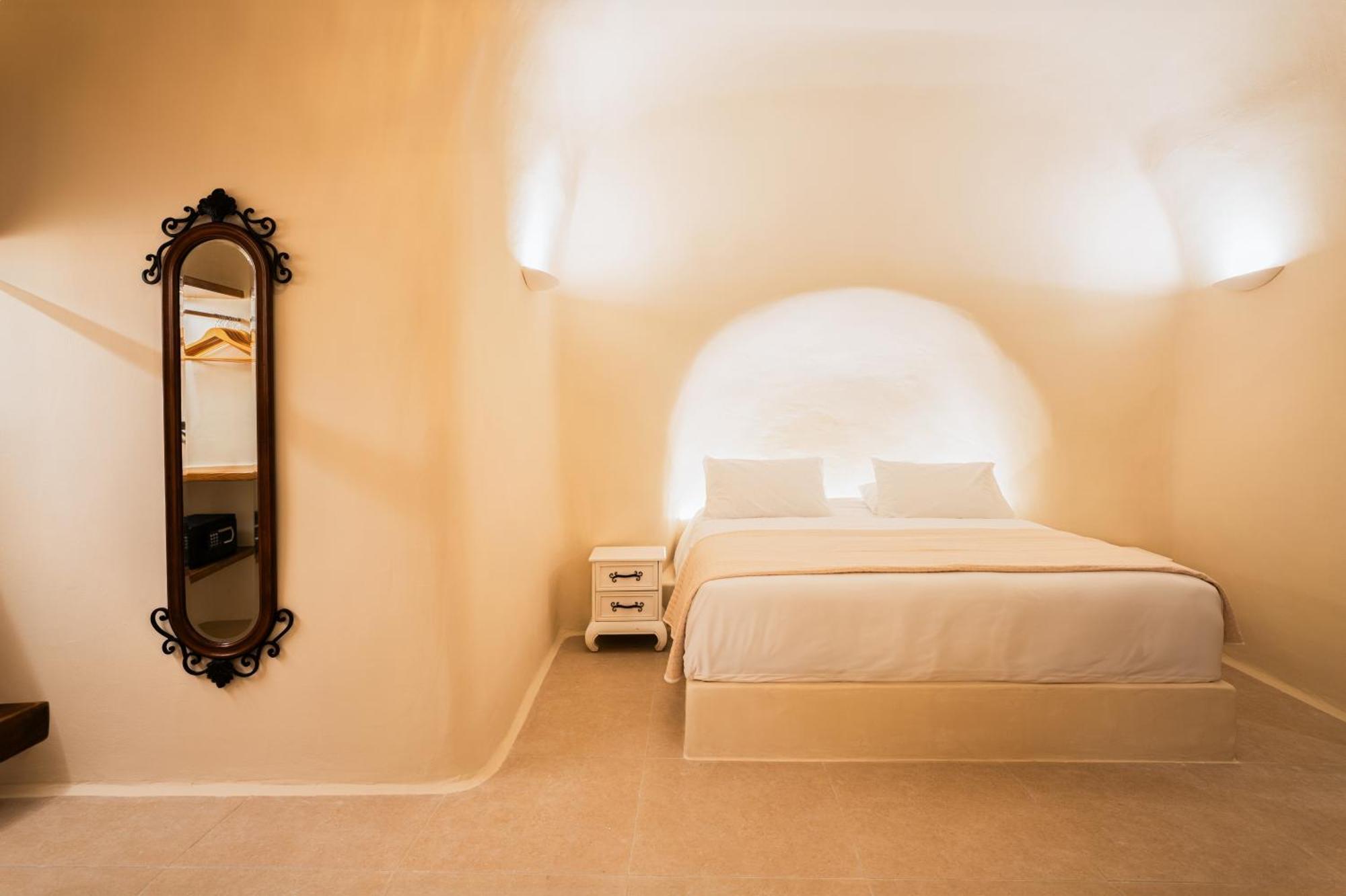 Approxi Cave: 2-bedroom Retreat Holiday home